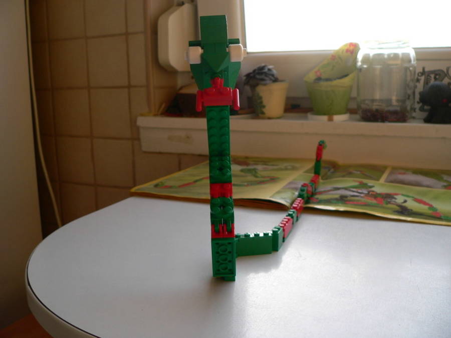 Designer Set 4101: egy majom és egy kobra találkozása