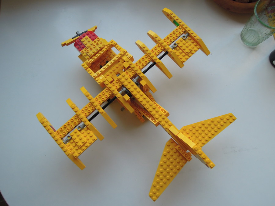 Technic 8855 kis Prop Plane MOC