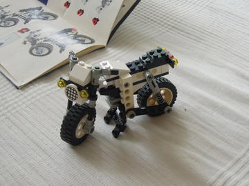 Technic 8810 Az egyik első motorbicikli