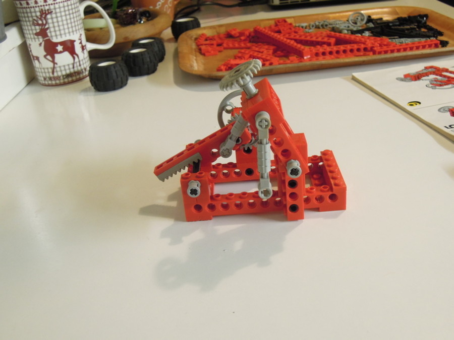 8032 Technic lányoknak