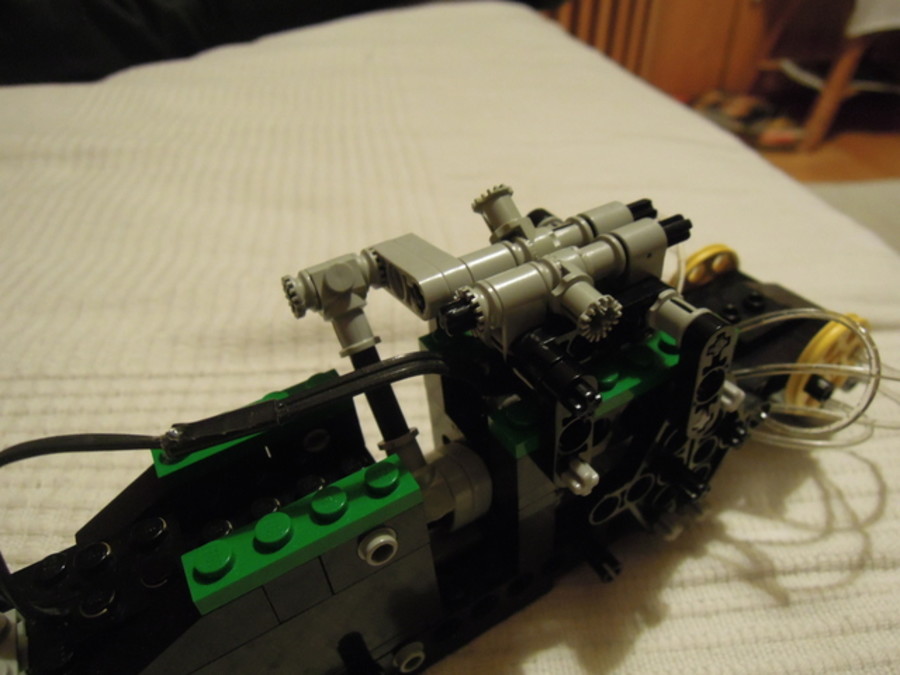 Technic 8456 fiber optic robot és szúnyog
