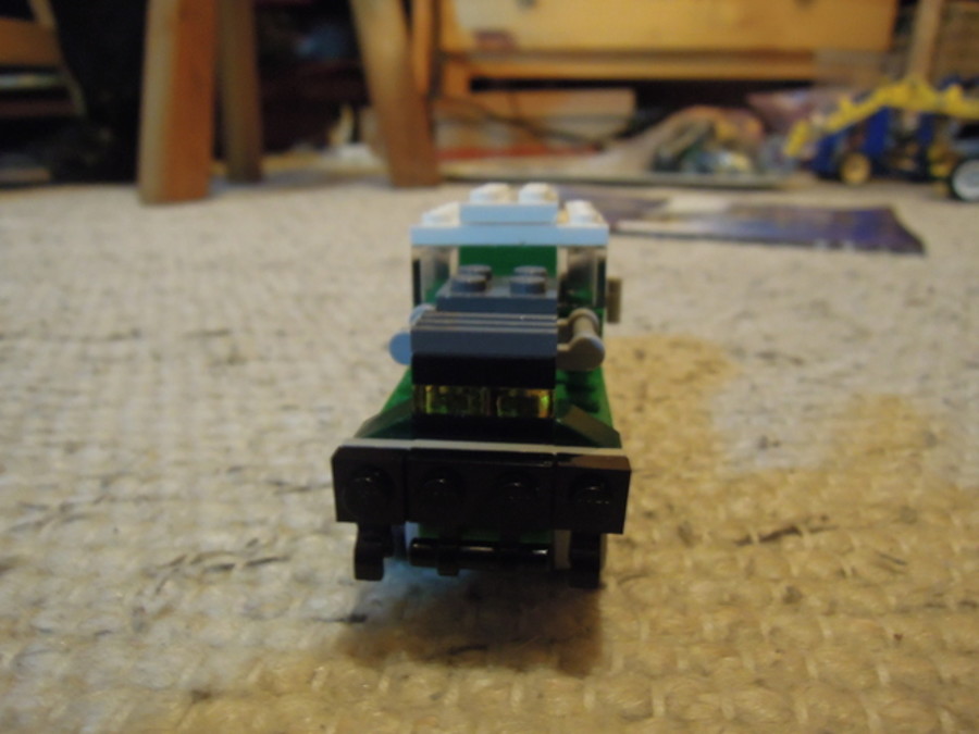 Creator 4837 dragster és mozdony mocok