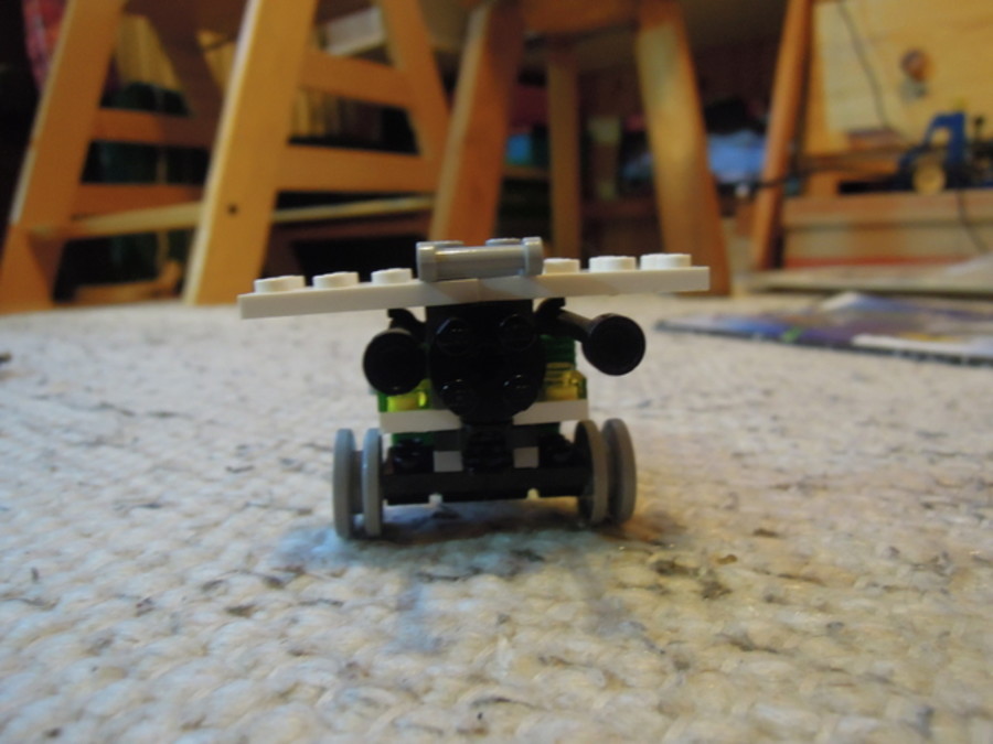 Creator 4837 dragster és mozdony mocok