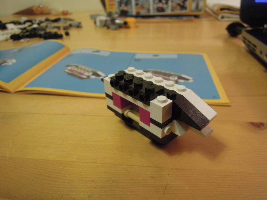 Creator 31021 A modell(ek): macska és egér