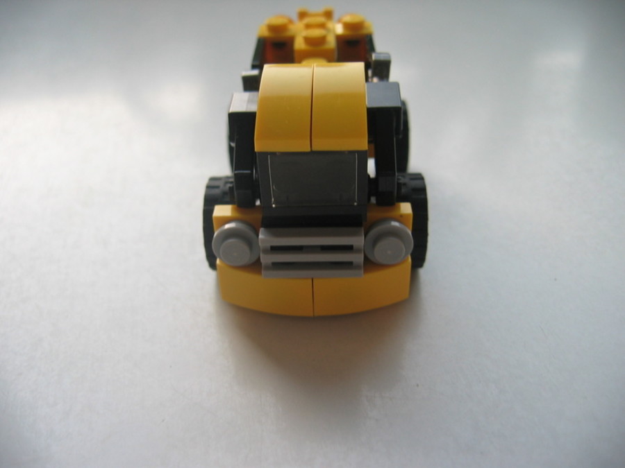Creator 31041 robot teherautó MOC