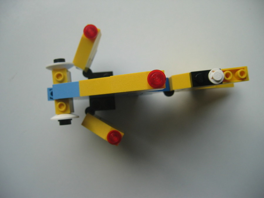 Designer Set 4401: a két fő modell