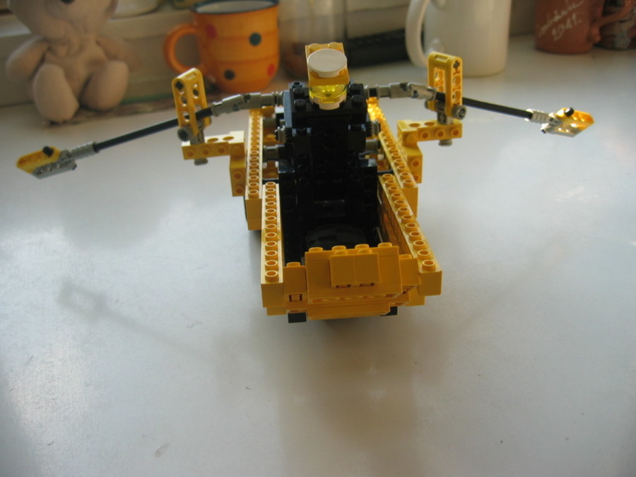 Technic 8062: evezős csónakos figura + dupla motor
