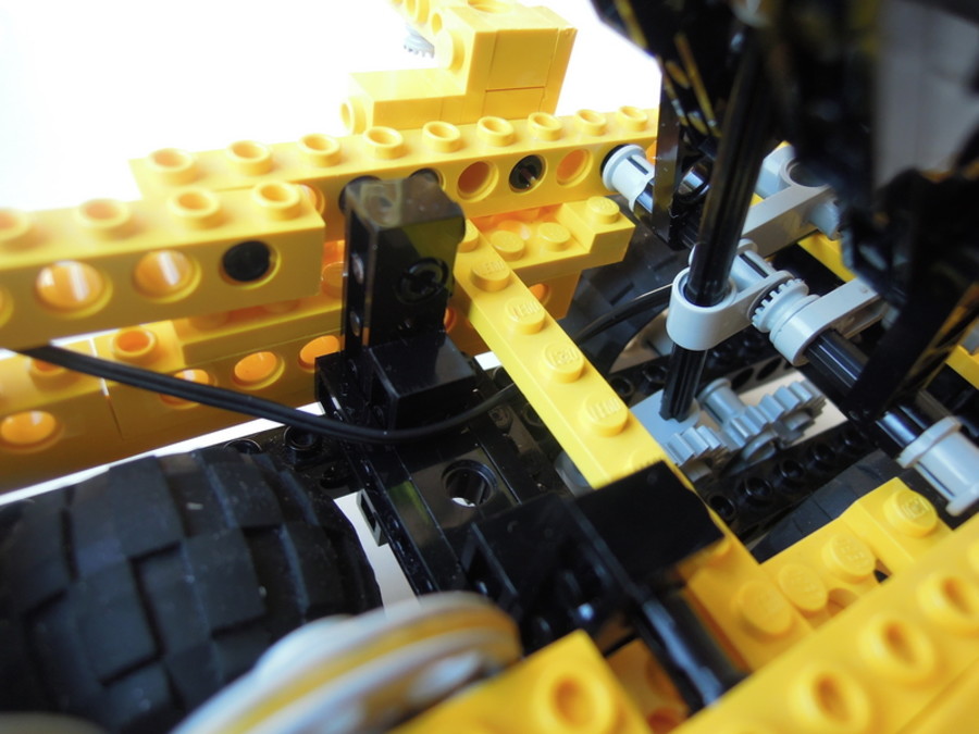 Technic 8062: evezős csónakos figura + dupla motor