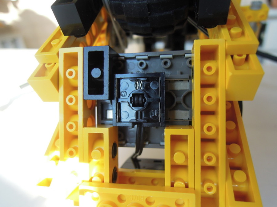 Technic 8062: evezős csónakos figura + dupla motor