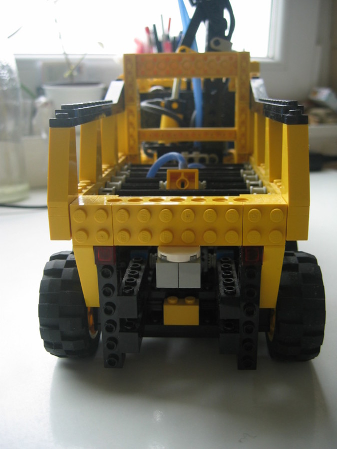 Technic 8460 B modell MOD, pneumatikus rönkrakodó teherautó