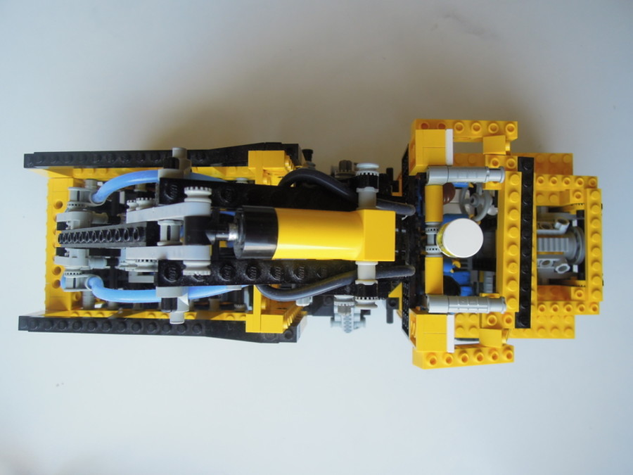 Technic 8460 B modell MOD, pneumatikus rönkrakodó teherautó