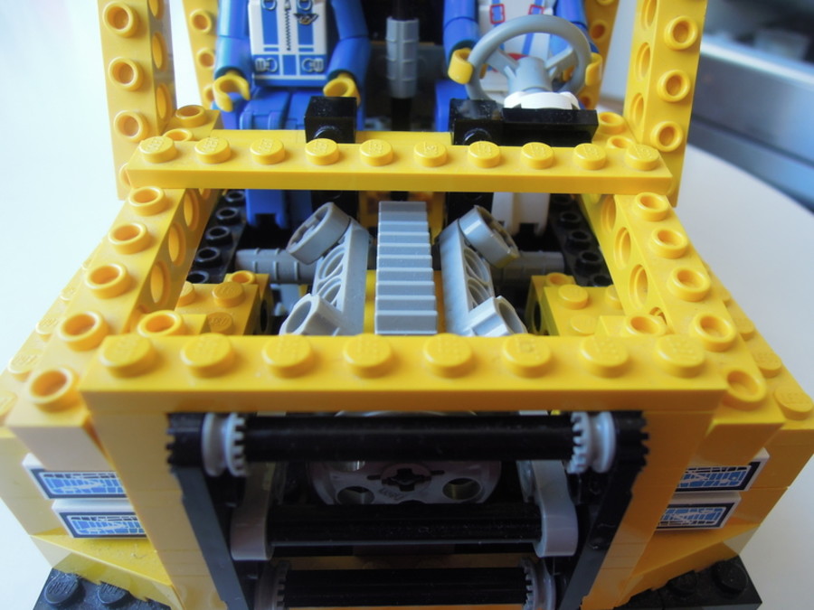 Technic 8460 B modell MOD, pneumatikus rönkrakodó teherautó