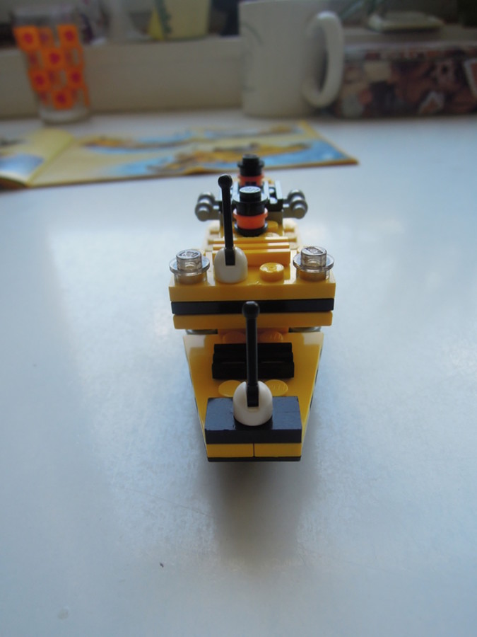 Designer Set 4505: óceánjáró és konténerszállító