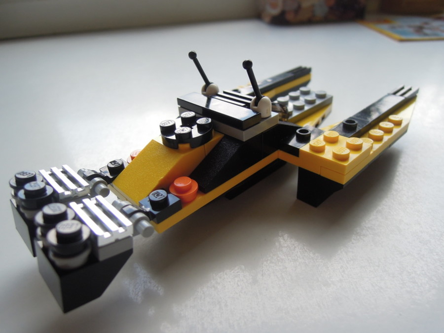 Designer Set 4505: katamarán vitorlás és versenymotorcsónak