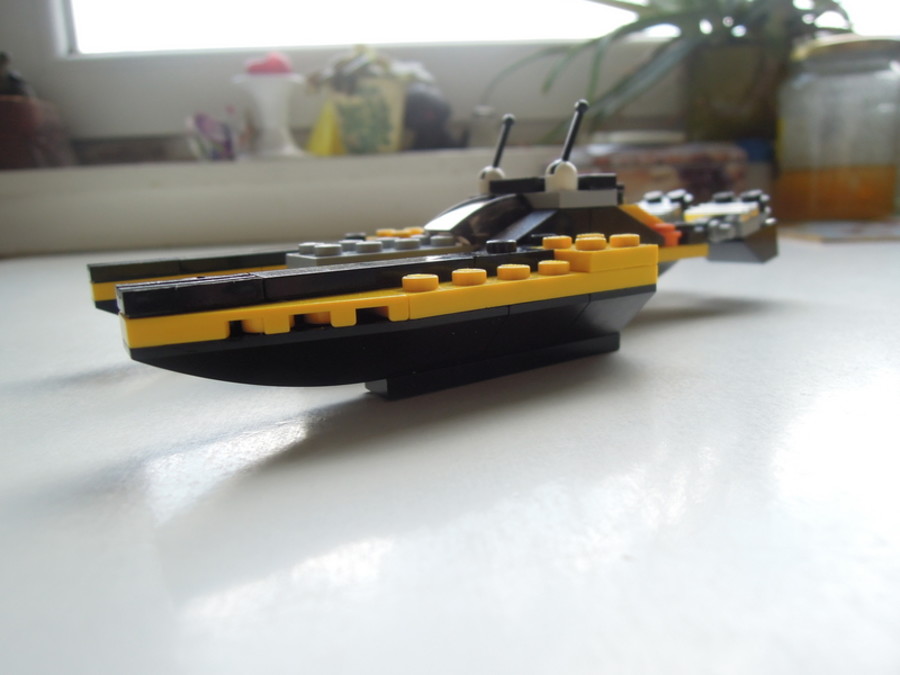 Designer Set 4505: katamarán vitorlás és versenymotorcsónak