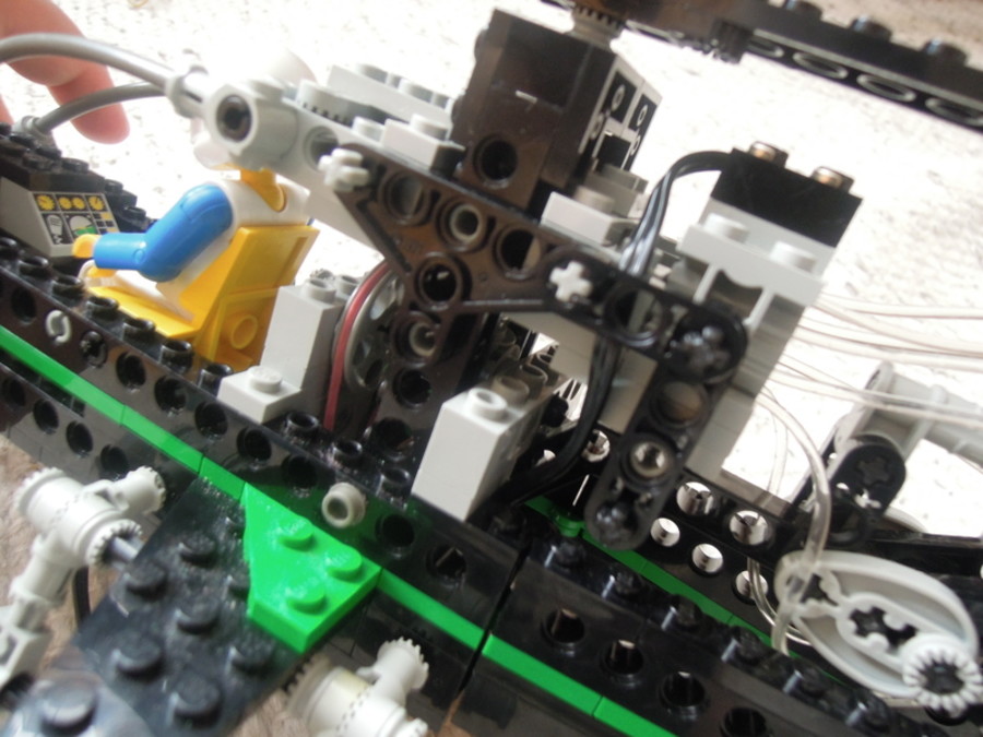 Technic 8456: helikopter (fiber optic, motorizált)