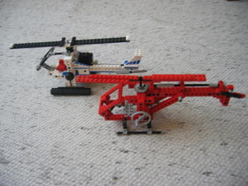 Technic 8824 v 8032 helikopter