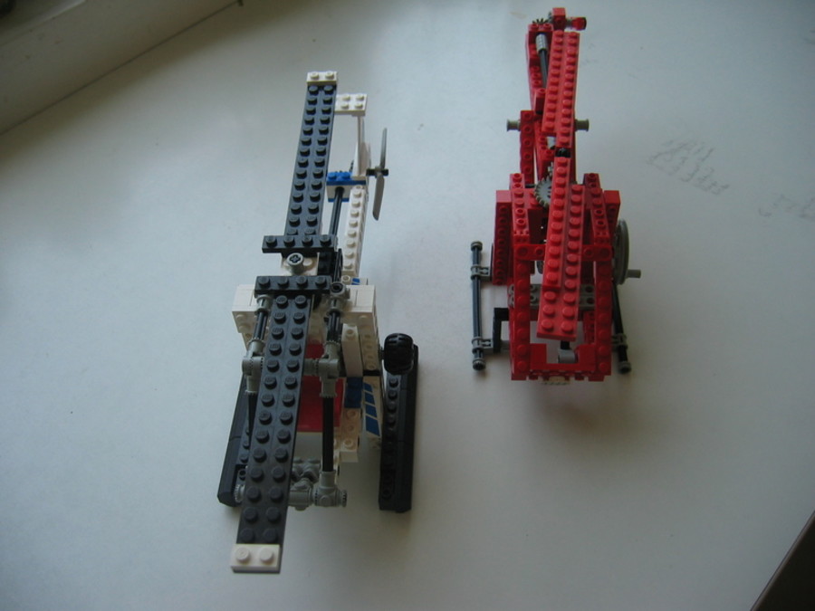 Technic 8824 v 8032 helikopter