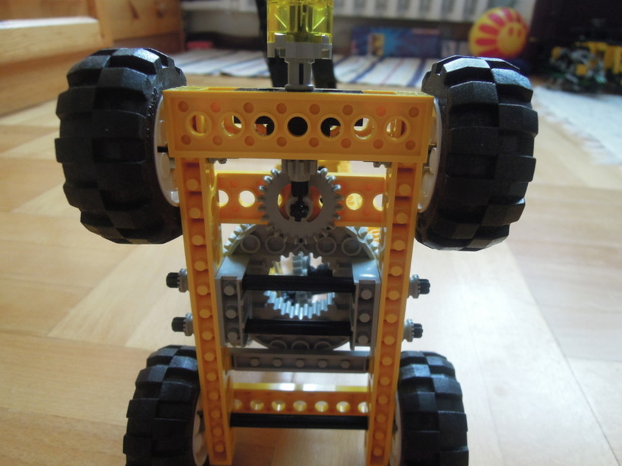 Technic 8074: toronydaru