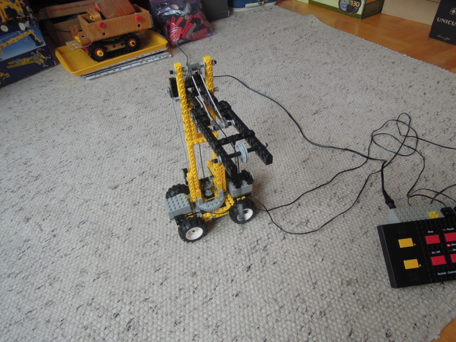 Technic 8074: toronydaru motorizálva