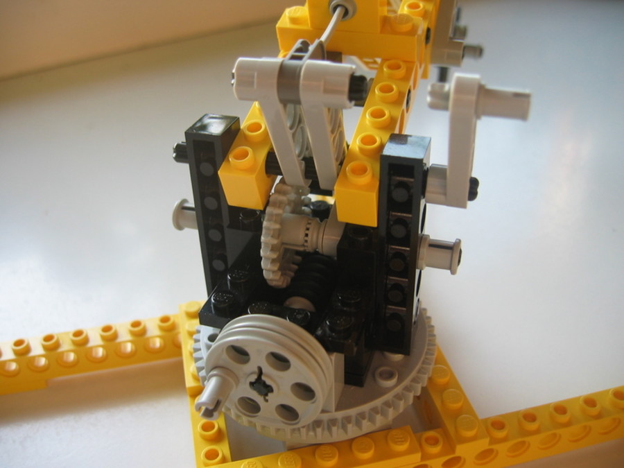 Technic 8074: titkos daru