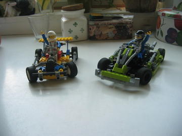 Technic 8225 v 8256 gokart