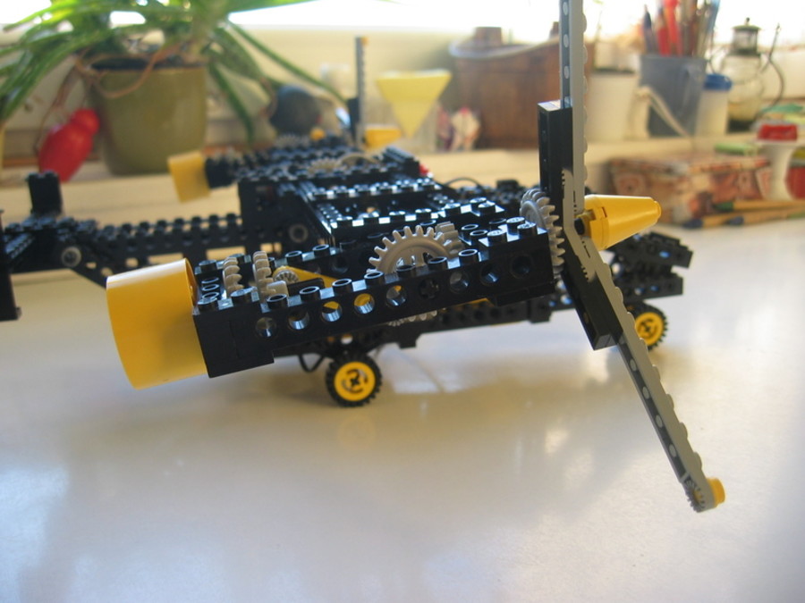 Technic 8082: Bell Boeing V-22 Osprey