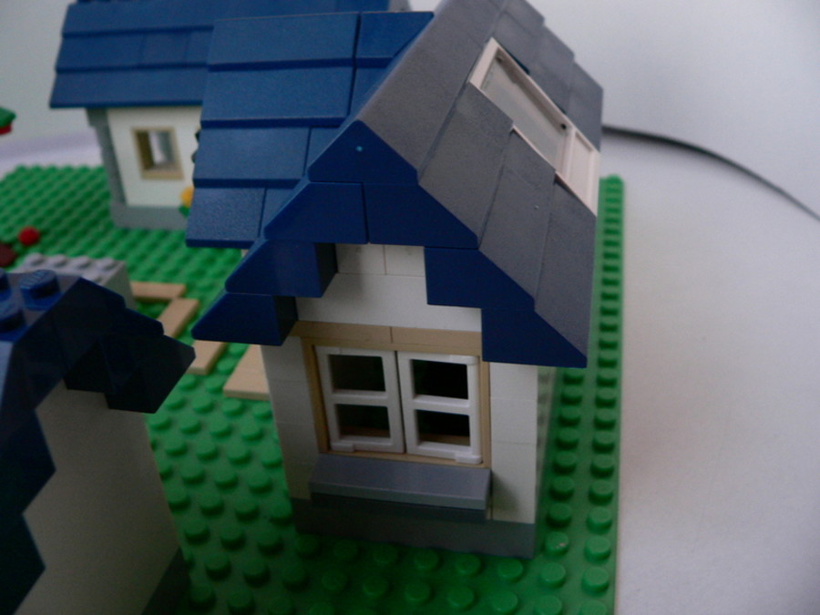 Creator 5891: Almafa tanya MOC