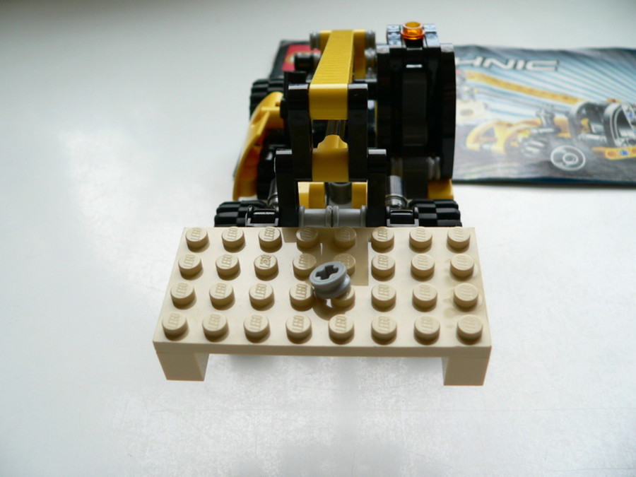 Technic 8045: Mini Telehandler