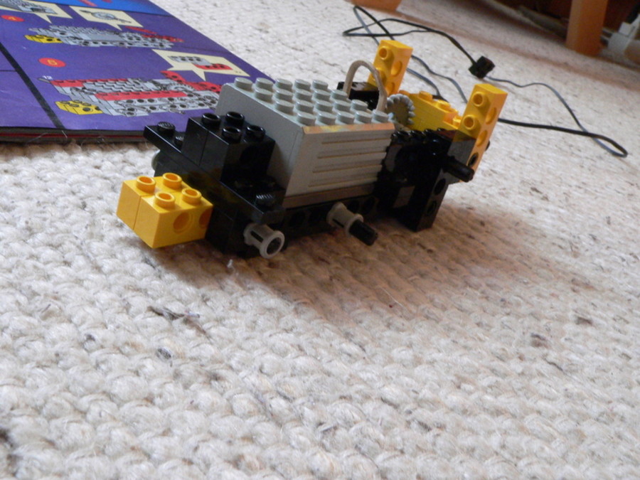 Technic 8891 Idea Book: Dinosaurus