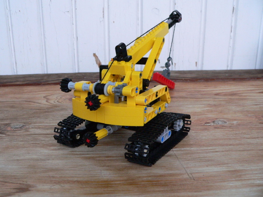 Technic 9391: Lánctalpas daru