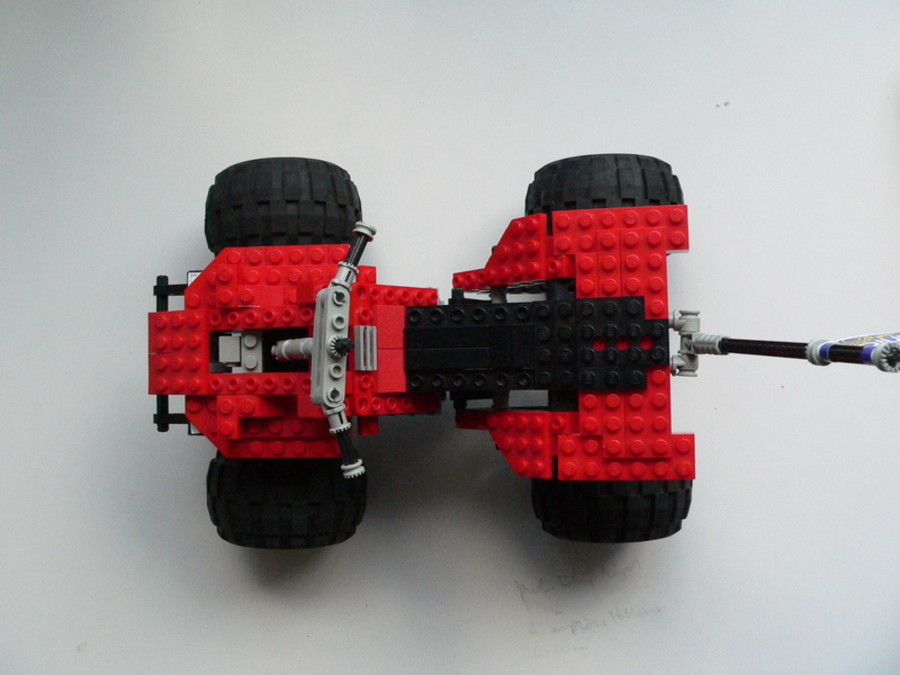 Technic 8858: Quad