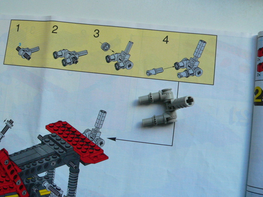 Technic 8858: Quad