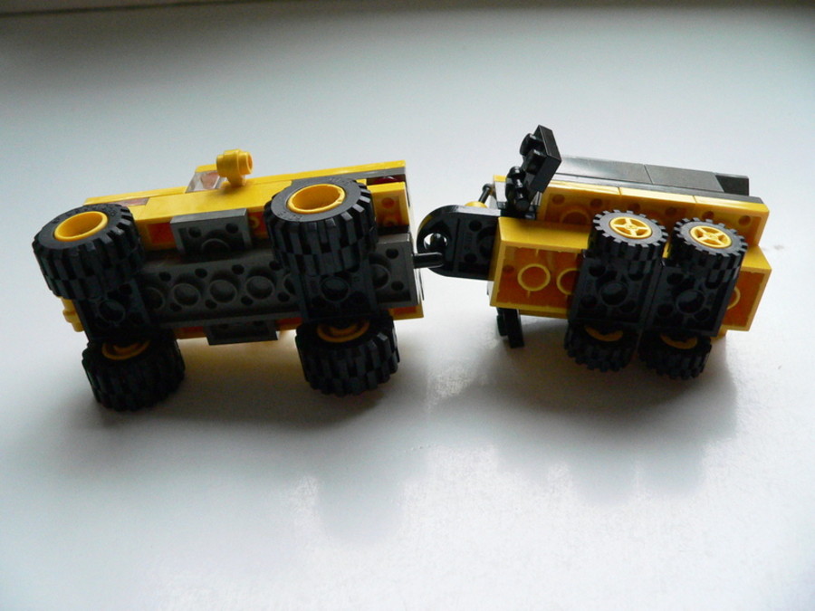 Designer Set 4096: 4x4-es dzsip vontatmánnyal