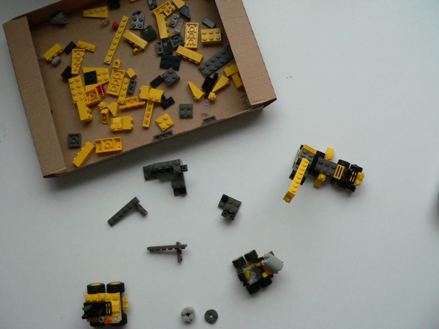 Designer Set 4096: darus építkezés