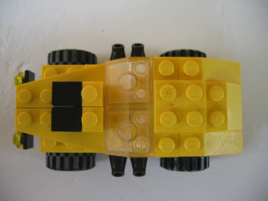 Designer Set 4096: SUV MOC