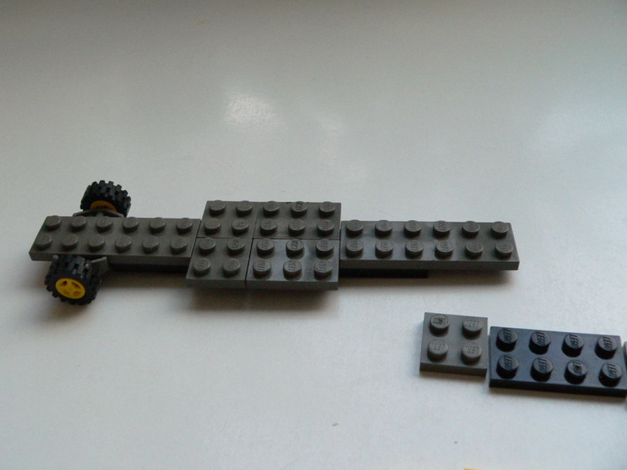 Designer Set 4096: Dragster MOC