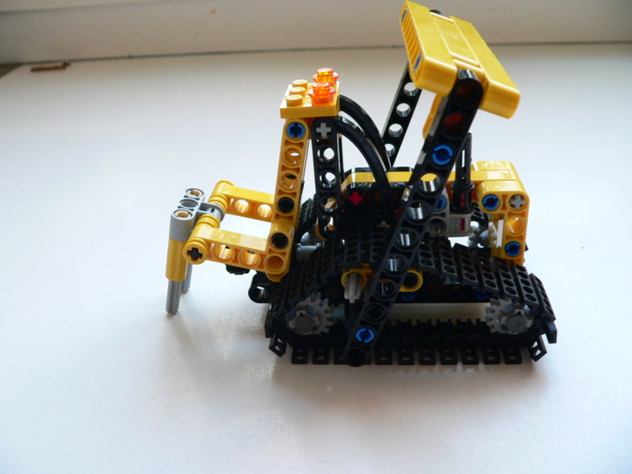 Technic 9391: Bulldózer