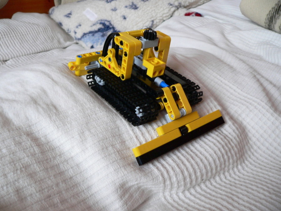 Technic 9391: Ratrak
