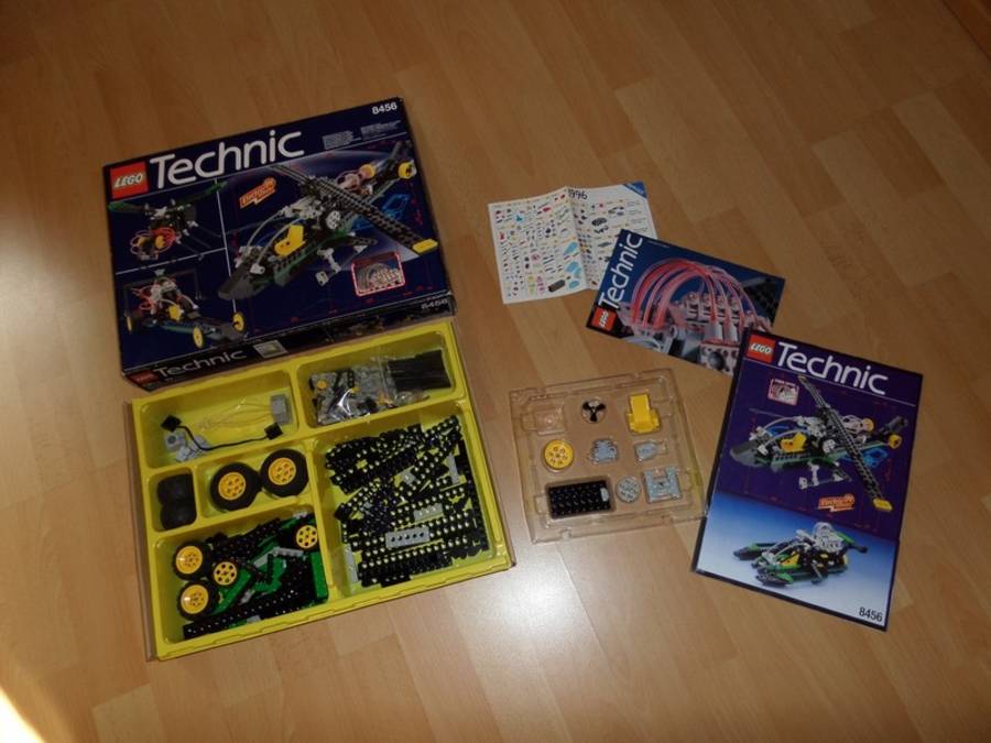 Technic 8456: hidroplane versenyhajó