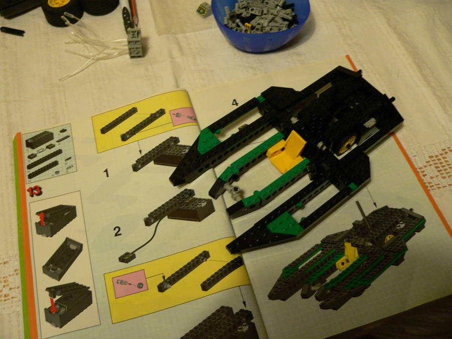 Technic 8456: hidroplane versenyhajó