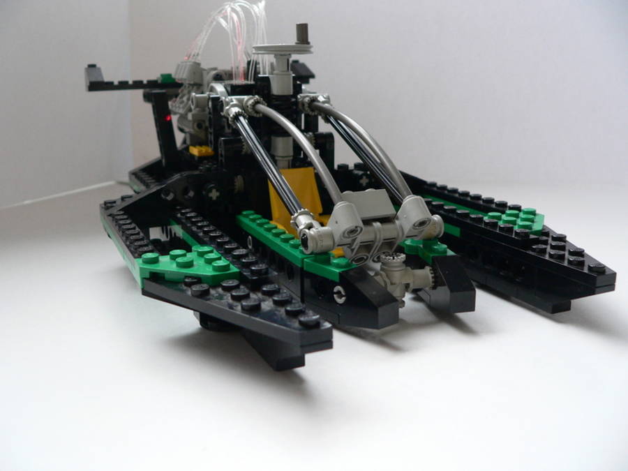 Technic 8456: hidroplane versenyhajó