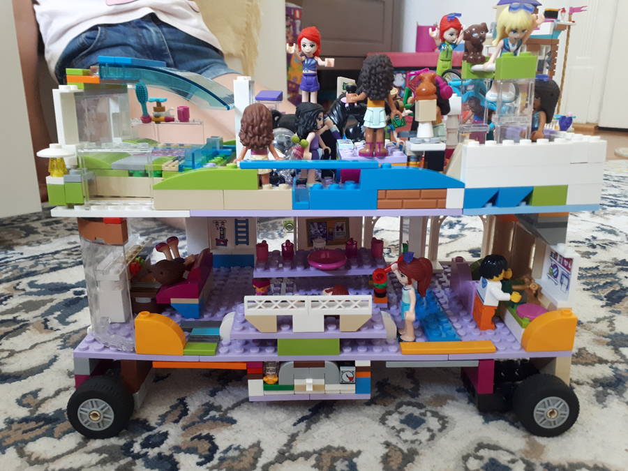 Lego egyedi partybusz