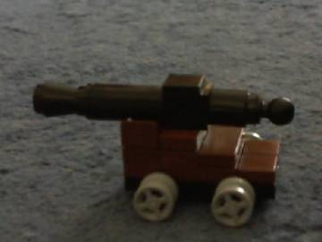 Két házi készítésű LEGO ágyú