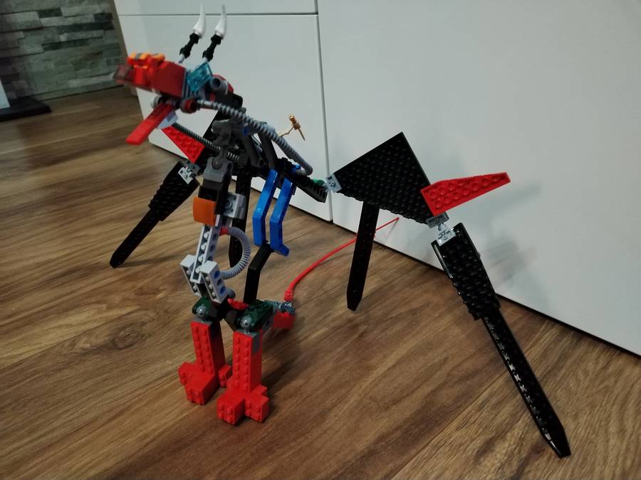 Sárkány korszak 1: Robot sárkány