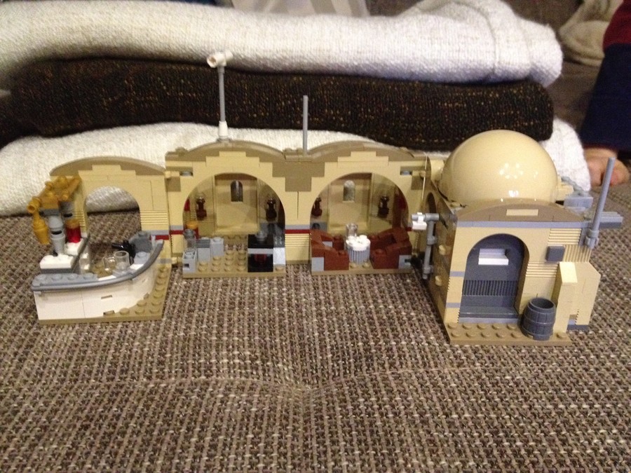 Mos Eisley Cantina felépítve