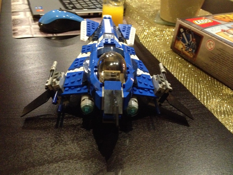 Anakins Custom Jedi Starfighter felépítve