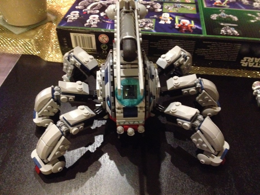 Umbarran MHC (Mobile Heavy Cannon) felépítve