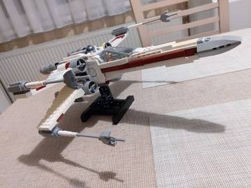 X-Wing