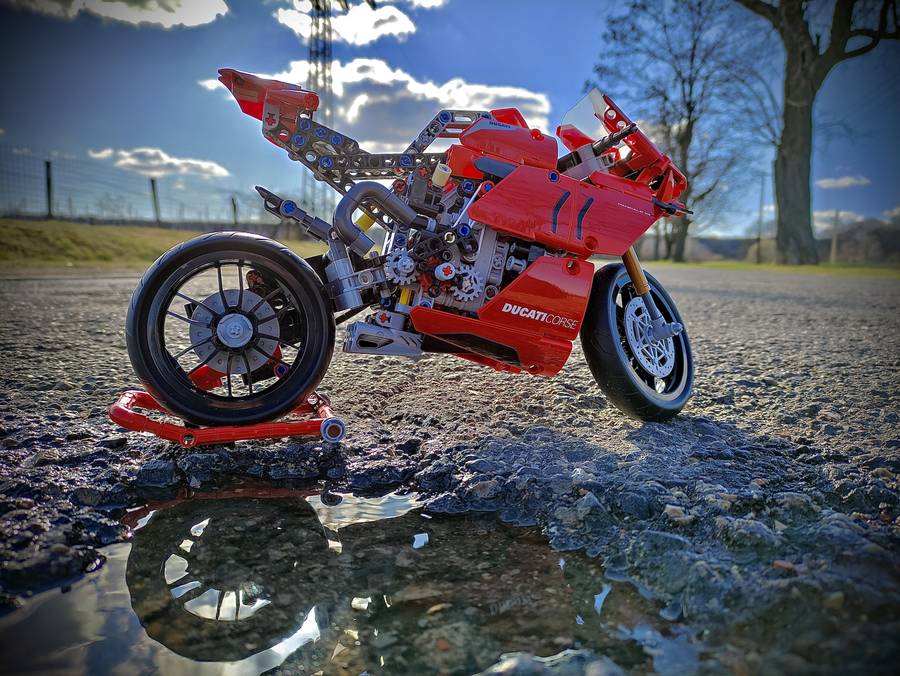 Ducati Panigale V4R